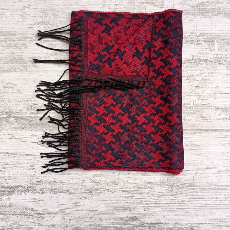 Men's Red Star-Pattern Scarf