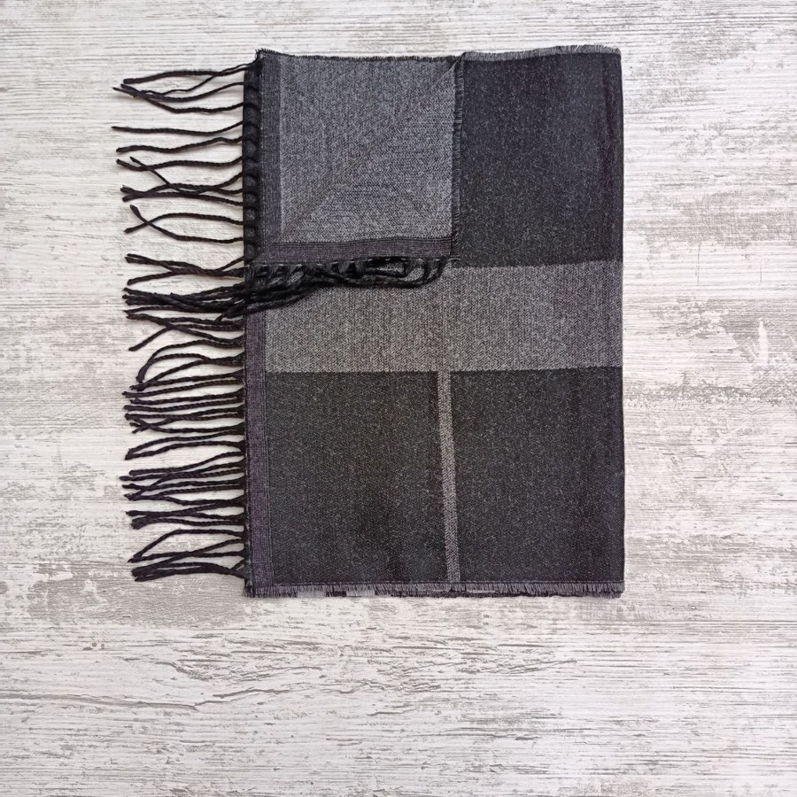 Men's Black Rectangle-Pattern Scarf