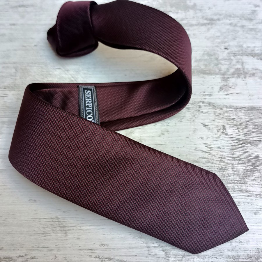 Men's Burgundy Sand-Pattern Tie