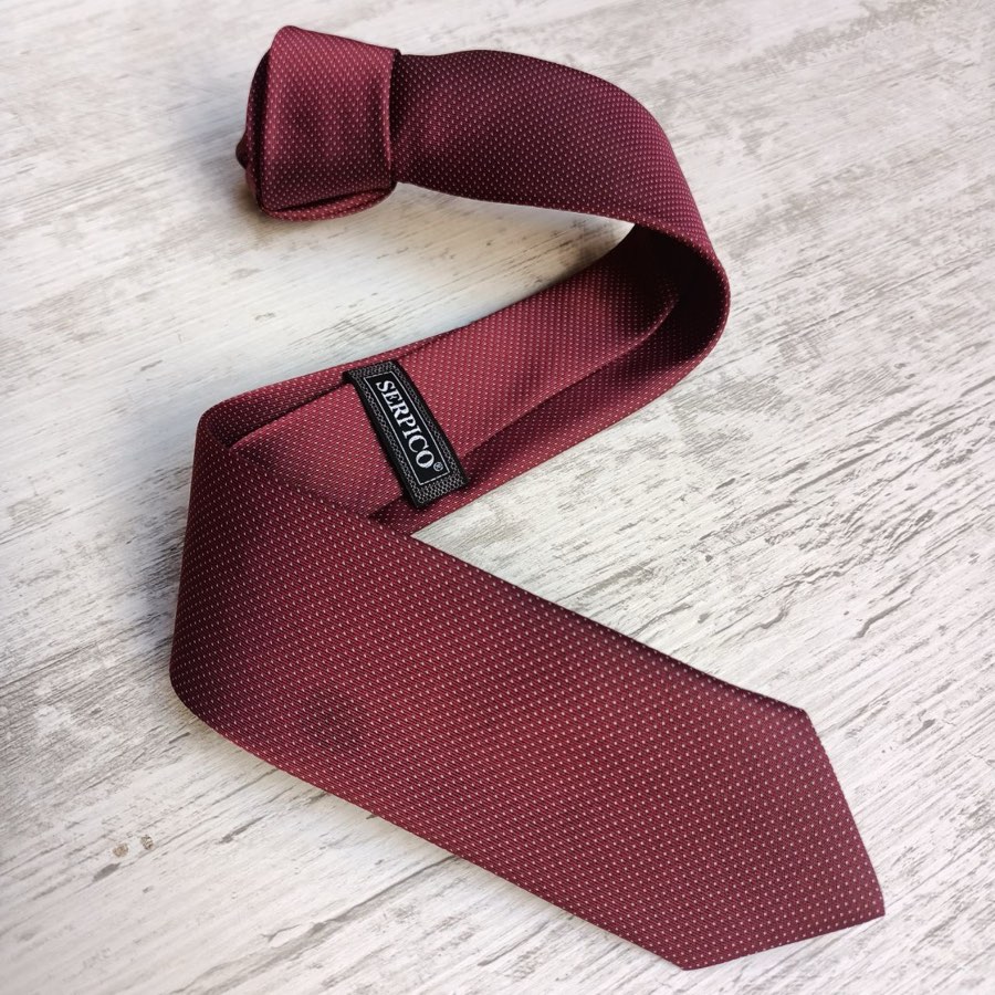 Men's Ruby Red Sand-Pattern Tie