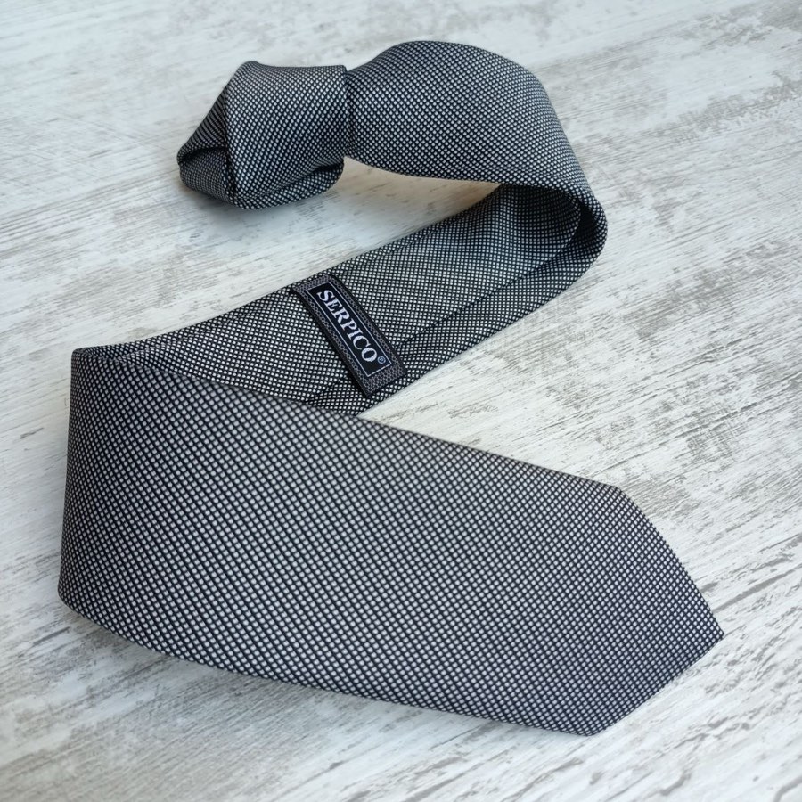 Men's Light Gray Sand-Pattern Tie